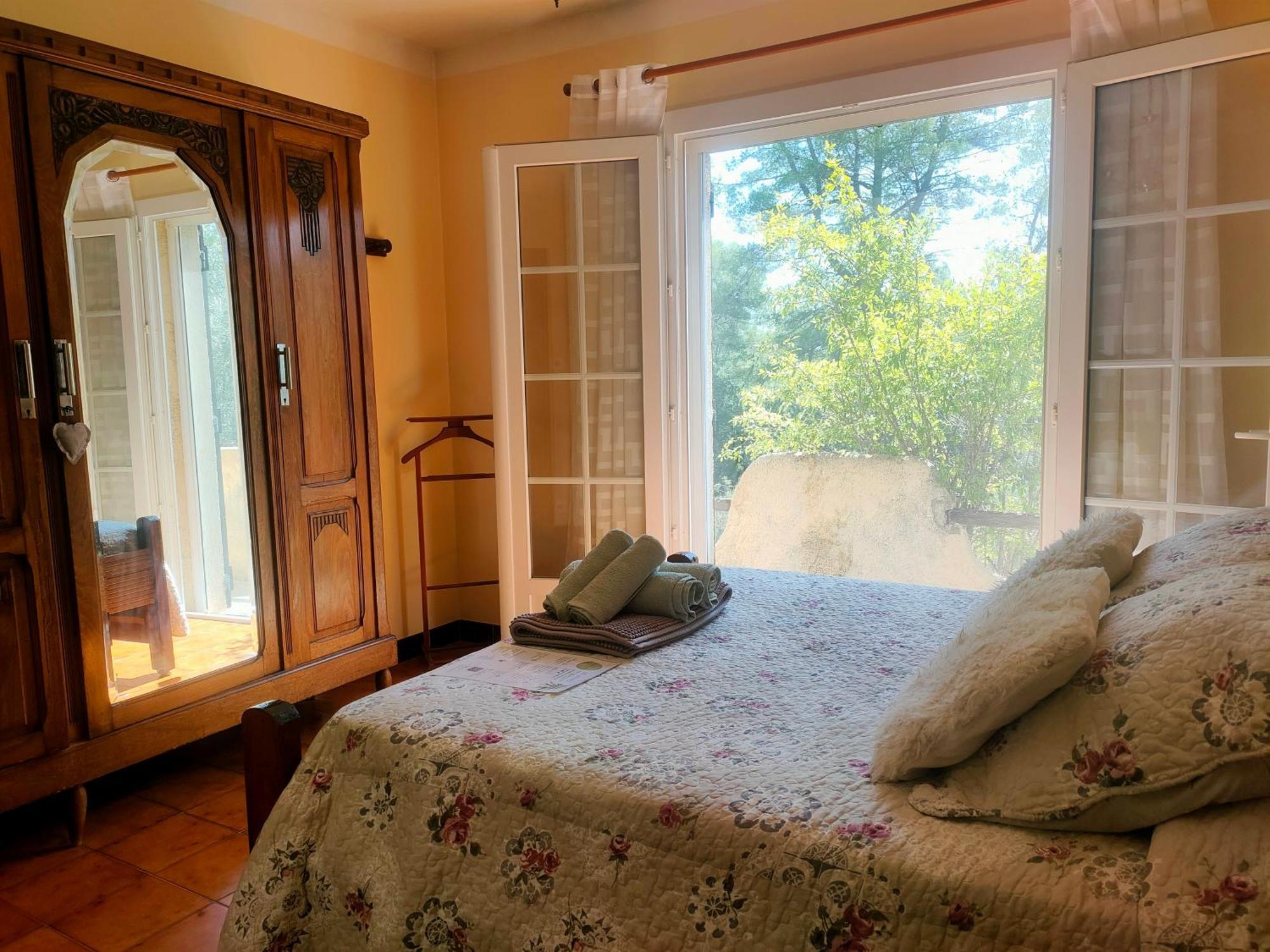 Villa Les Chariotins Draguignan Exteriör bild